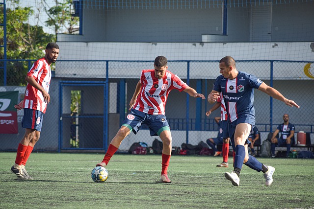 意媒：尤文、国米都在关注佩莱格里尼与罗马的续约情况