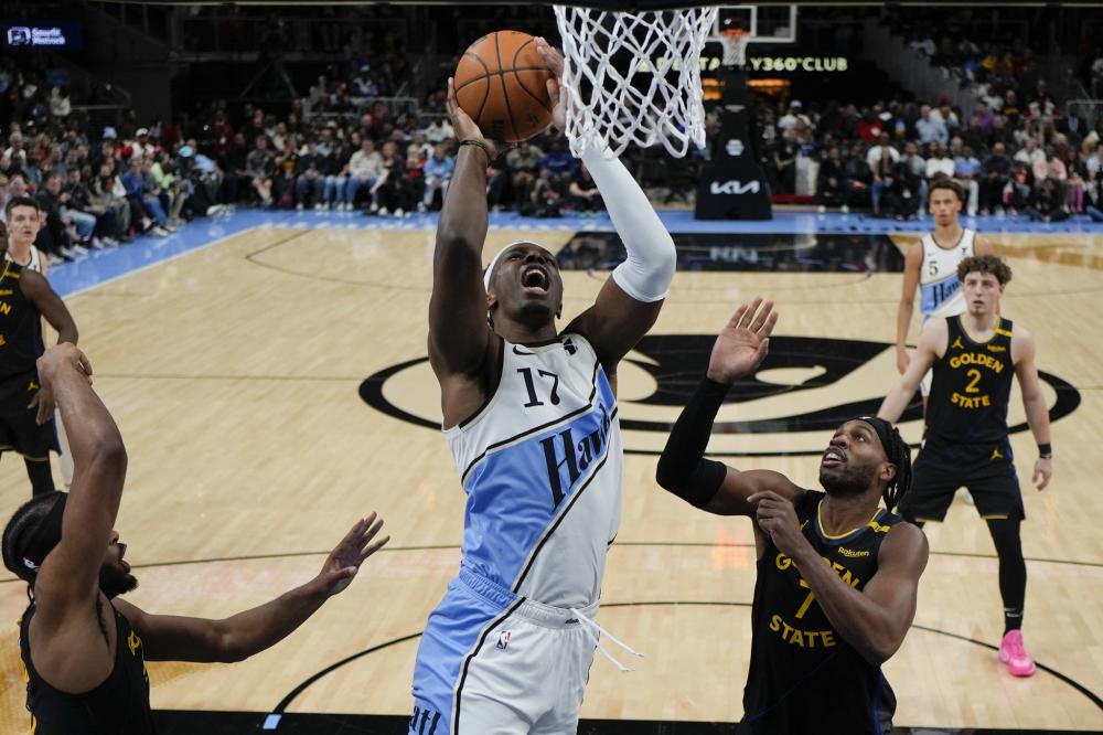 12月5日NBA焦点战：森林狼再遇鹈鹕，詹姆斯带队战猛龙